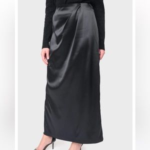 Gibson Look Satin Maxi Skirt With Pleat Details brand new with tags